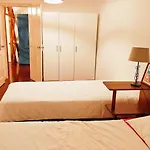 Central Terrace Apartment At Typical Bica And Chiado